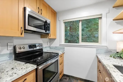 8130 145th Court NE Redmond WA 98052