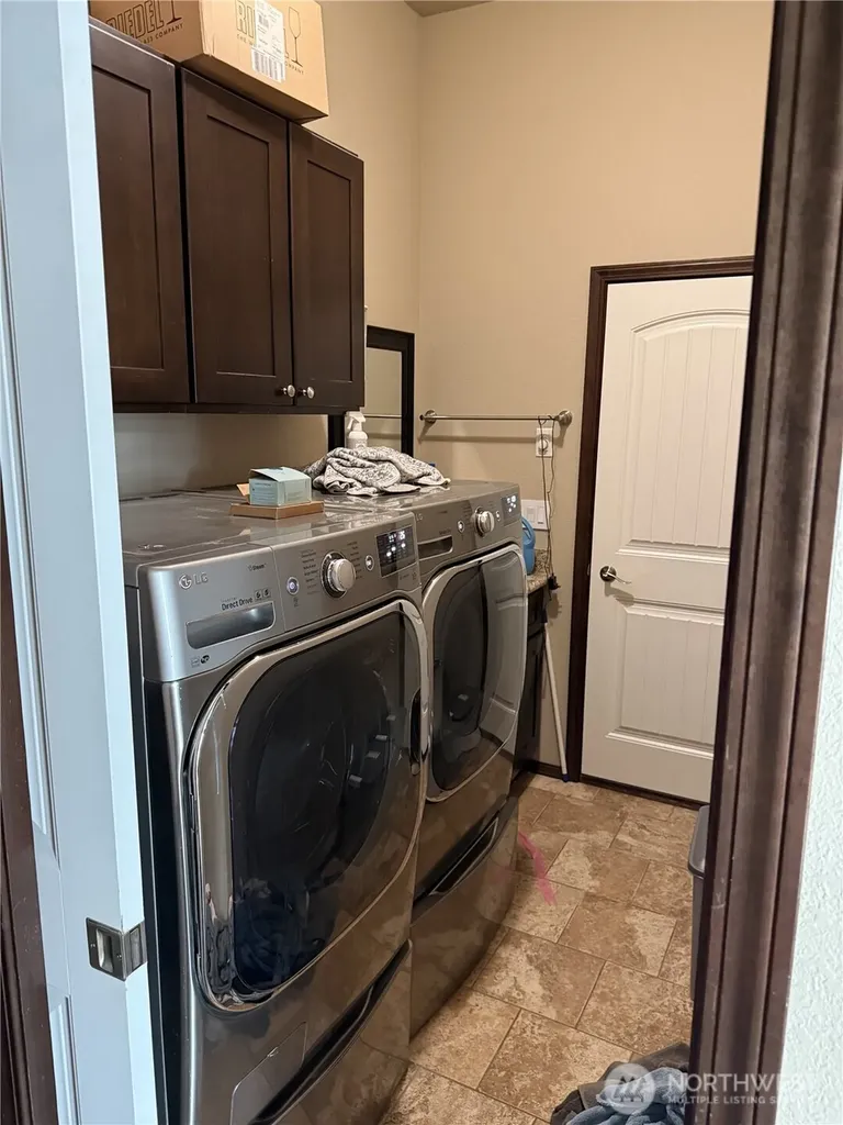 902 Blitz Lane Selah WA 98942