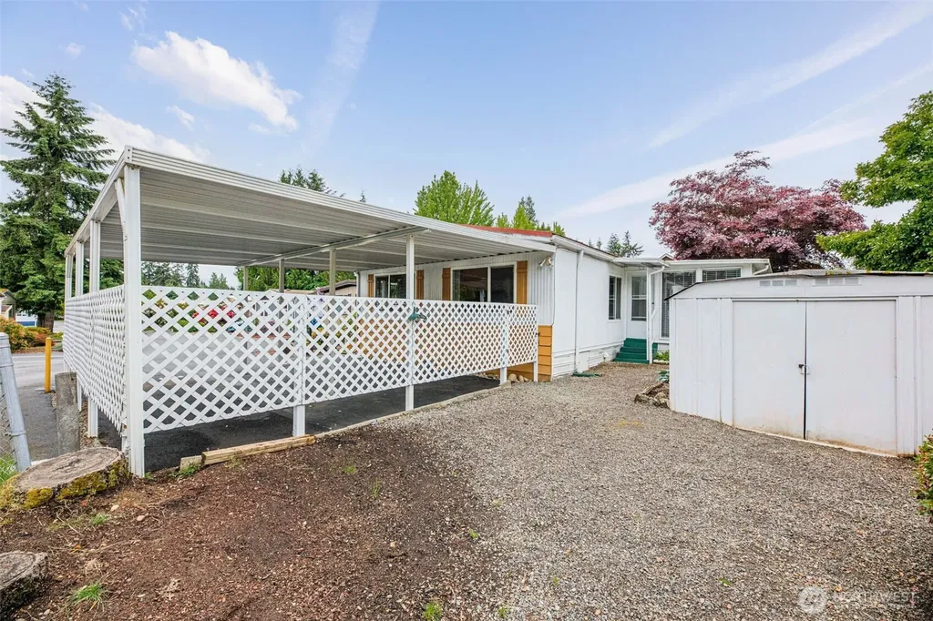 11622 Silver Lake Road Everett WA 98208