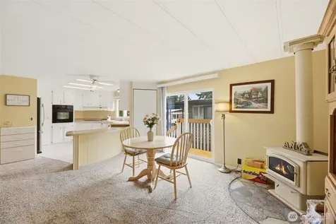 11622 Silver Lake Road Everett WA 98208