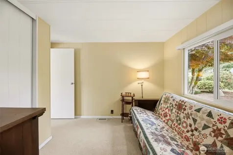 11622 Silver Lake Road Everett WA 98208