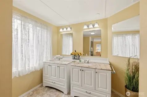 11622 Silver Lake Road Everett WA 98208