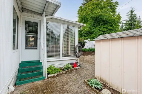 11622 Silver Lake Road Everett WA 98208