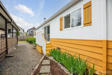 11622 Silver Lake Road Everett WA 98208