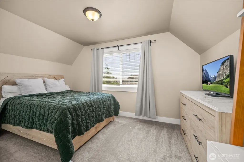 2466 Stratus Place Ferndale WA 98248