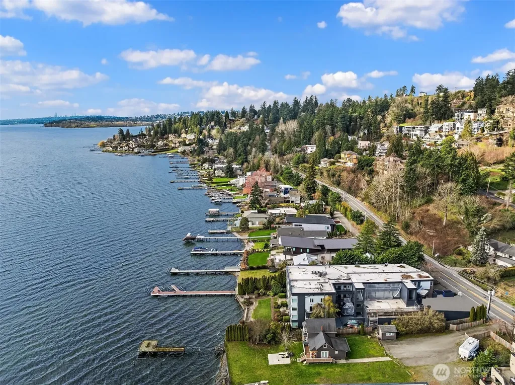 9039 Juanita Drive Kirkland WA 98034