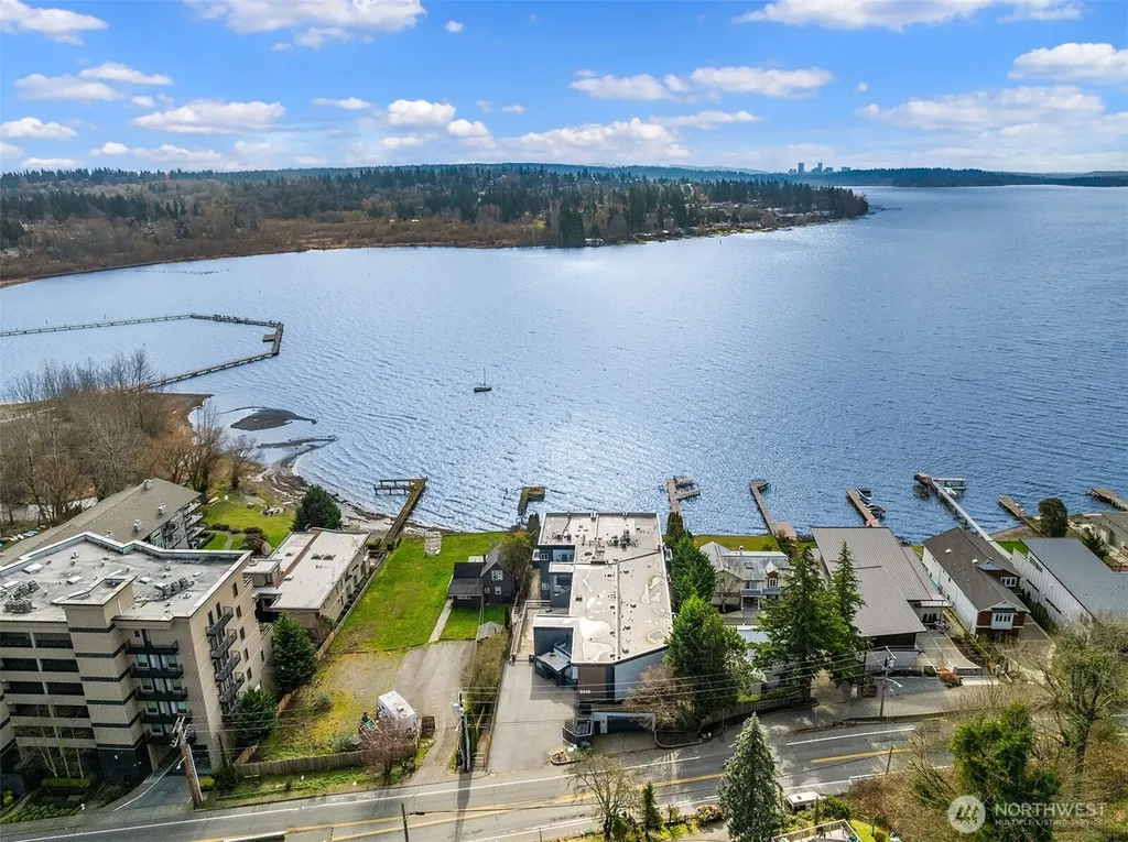 9039 Juanita Drive Kirkland WA 98034