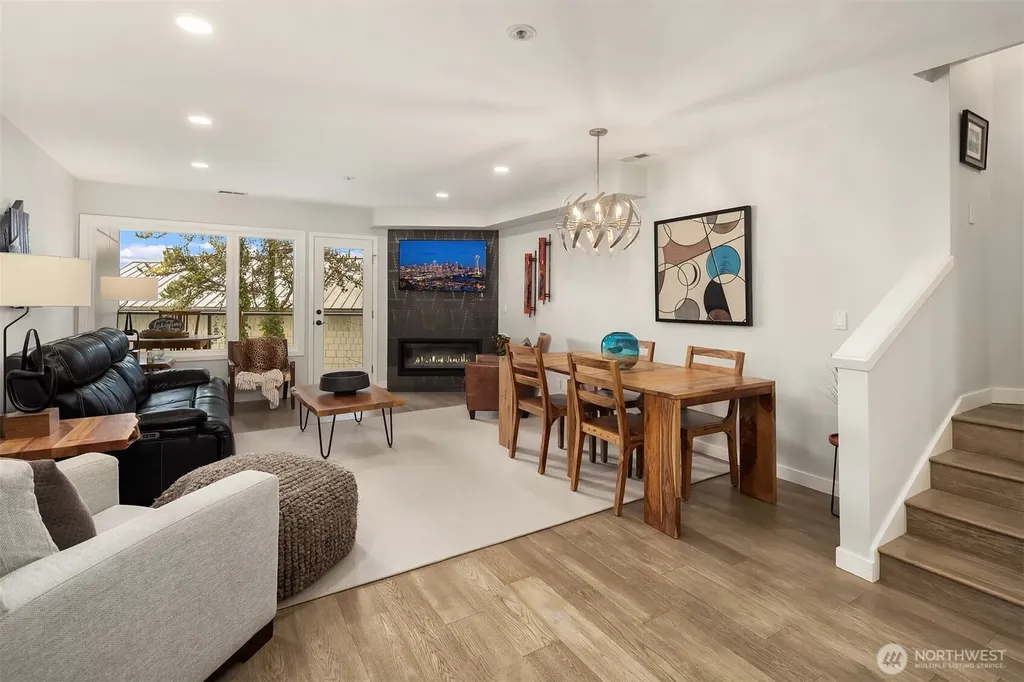 9039 Juanita Drive Kirkland WA 98034