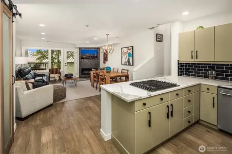 9039 Juanita Drive Kirkland WA 98034