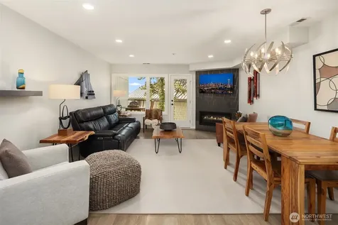 9039 Juanita Drive Kirkland WA 98034