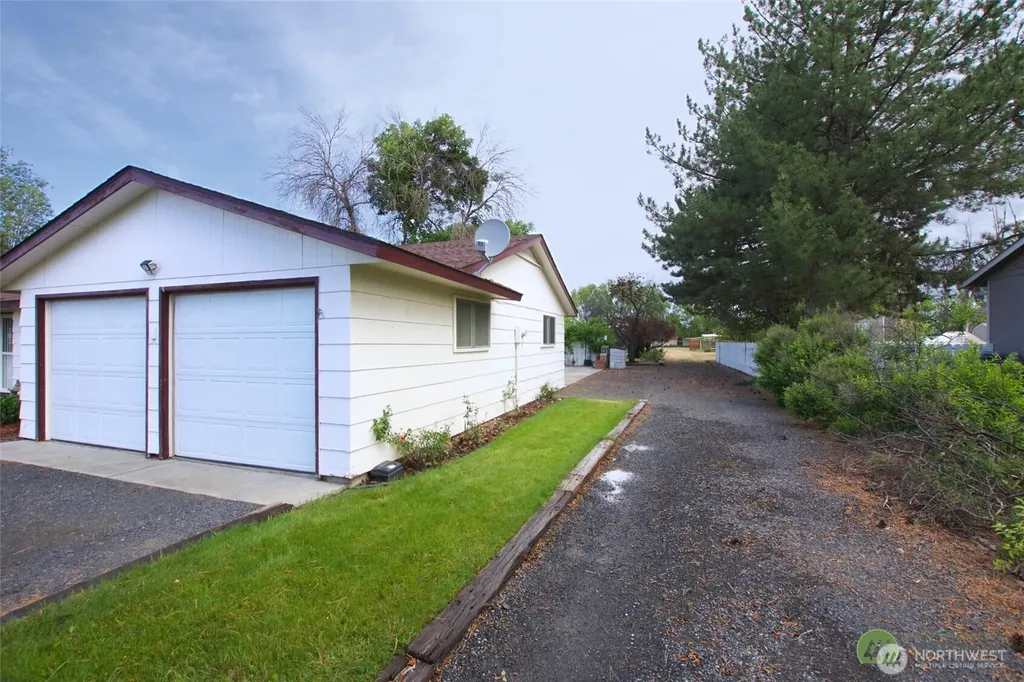 11298 Nelson Road NE Moses Lake WA 98837