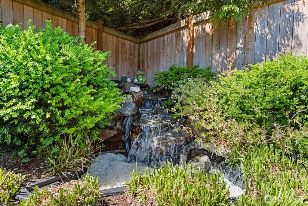 23830 25th Drive SE Bothell WA 98021