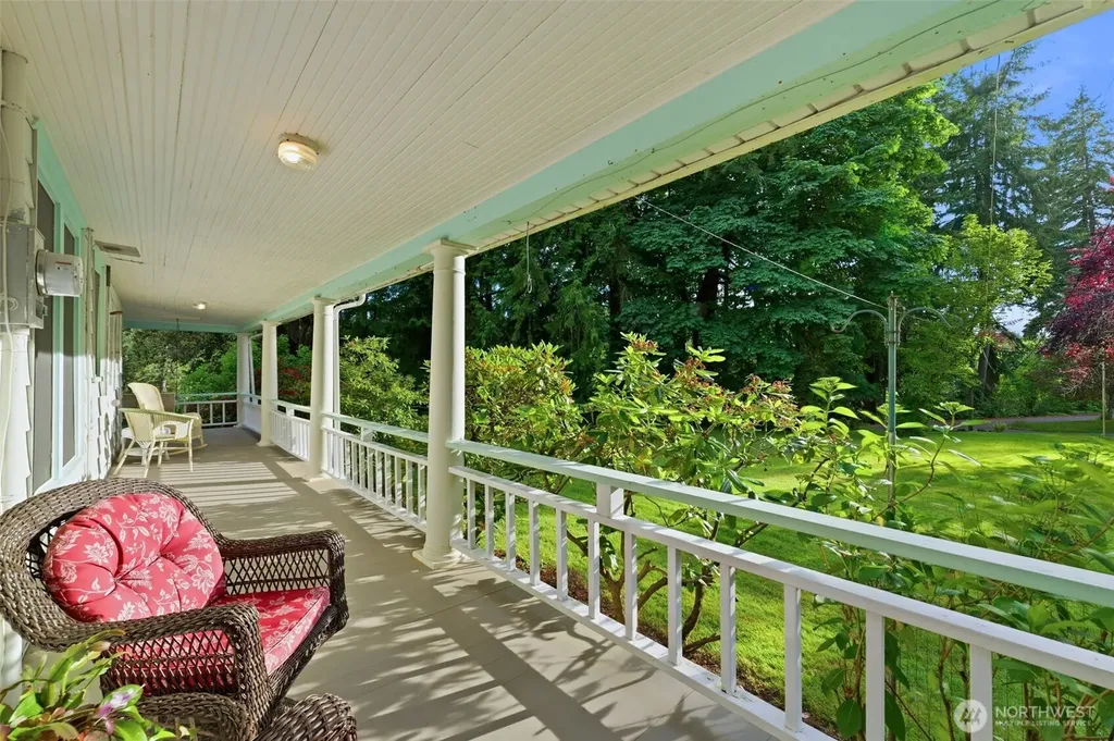 12835 Price Road SE Olalla WA 98359