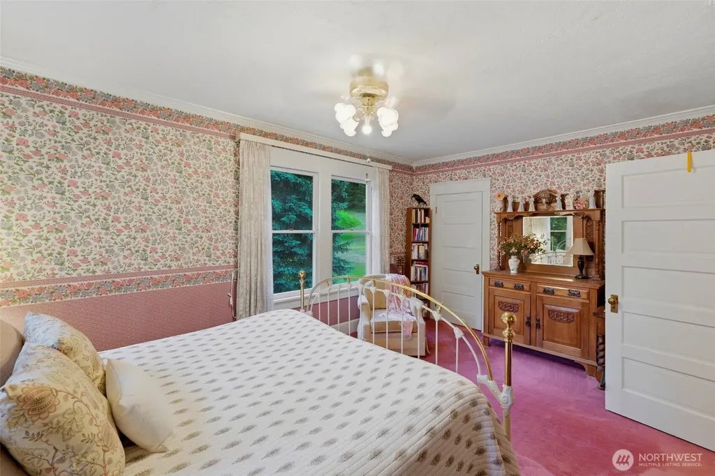 12835 Price Road SE Olalla WA 98359