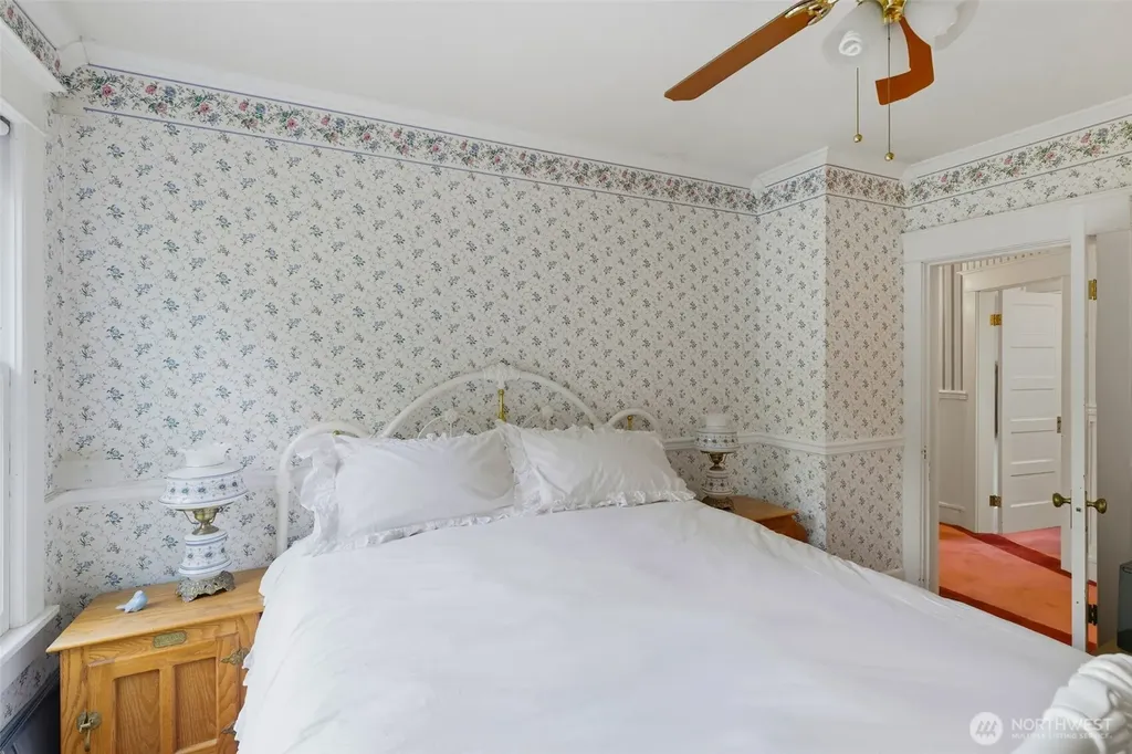 12835 Price Road SE Olalla WA 98359
