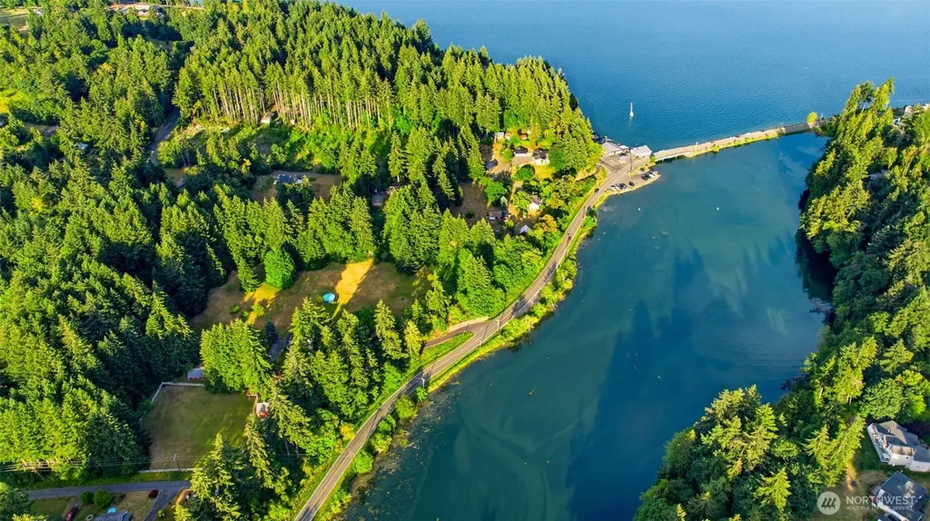 12835 Price Road SE Olalla WA 98359