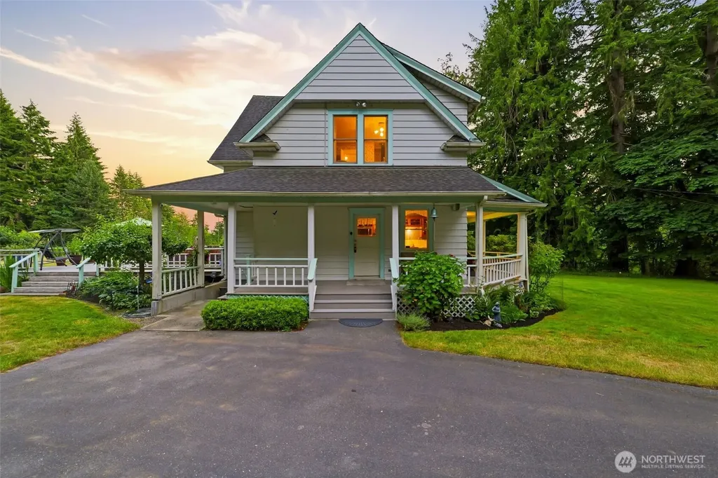 12835 Price Road SE Olalla WA 98359