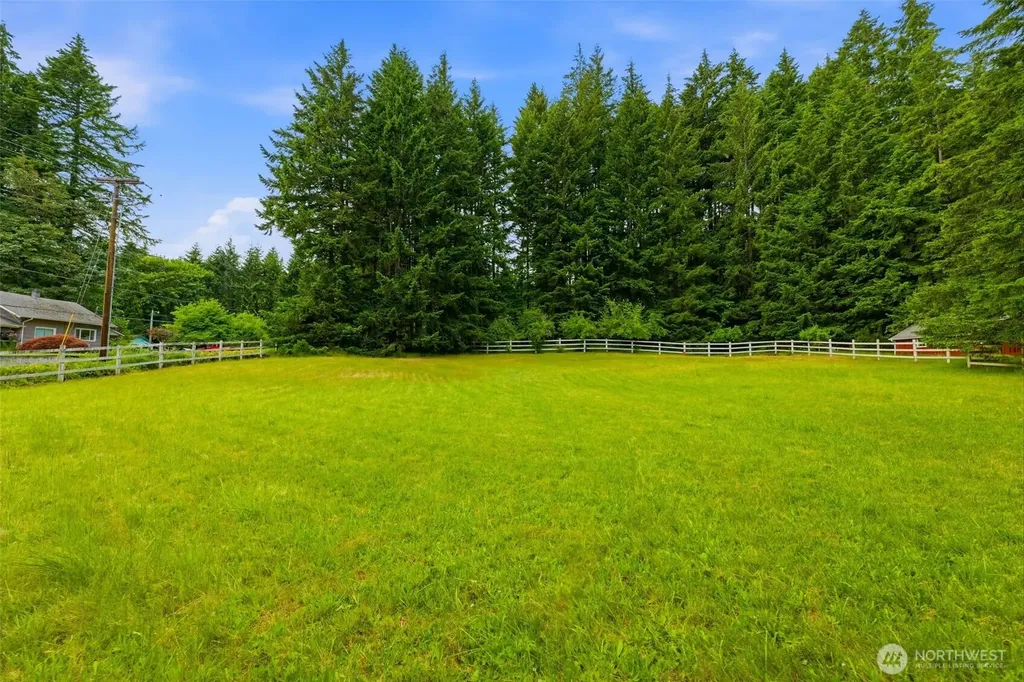 12835 Price Road SE Olalla WA 98359