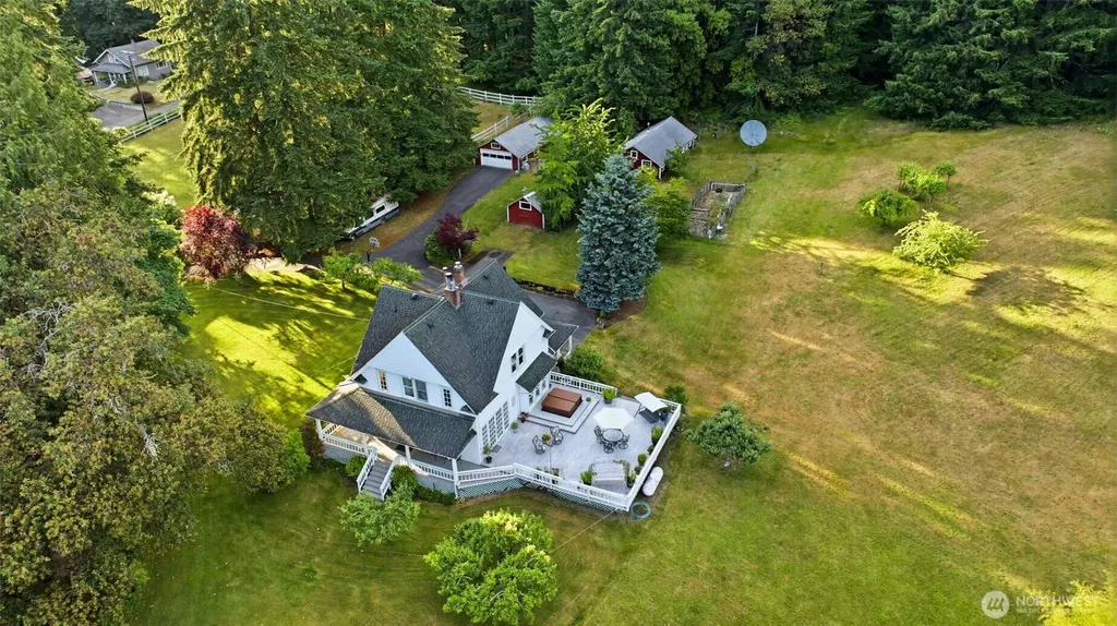 12835 Price Road SE Olalla WA 98359