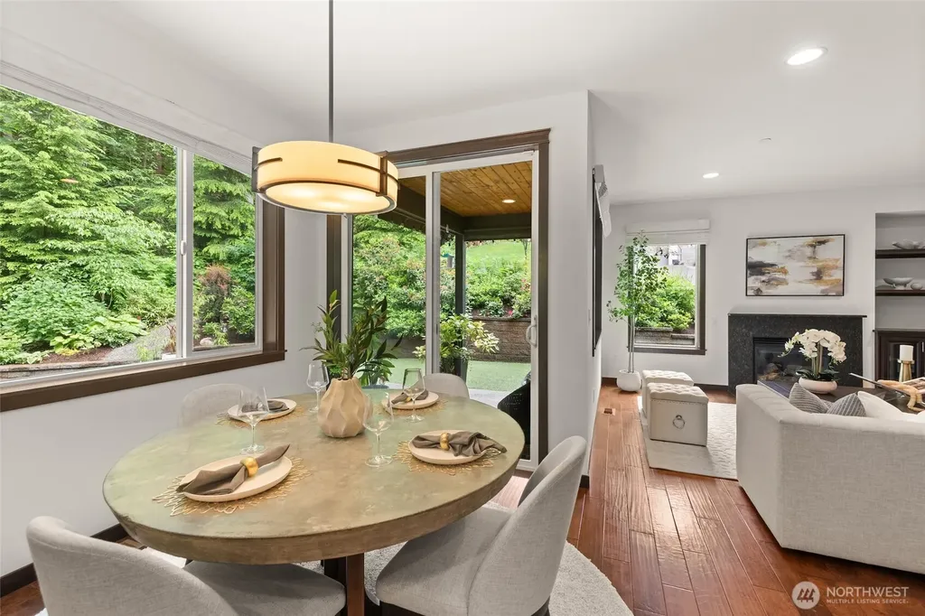 19503 204th Avenue NE Woodinville WA 98077