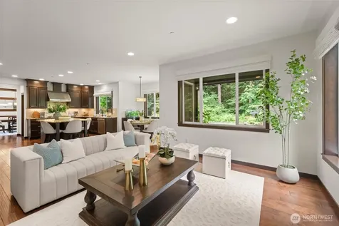 19503 204th Avenue NE Woodinville WA 98077
