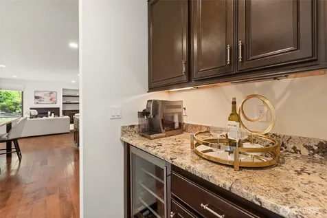 19503 204th Avenue NE Woodinville WA 98077