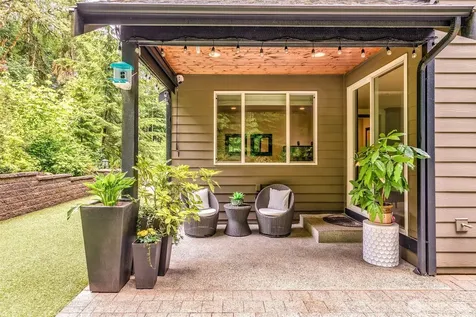 19503 204th Avenue NE Woodinville WA 98077