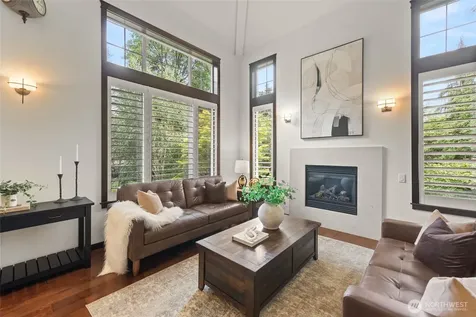 19503 204th Avenue NE Woodinville WA 98077