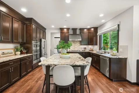 19503 204th Avenue NE Woodinville WA 98077