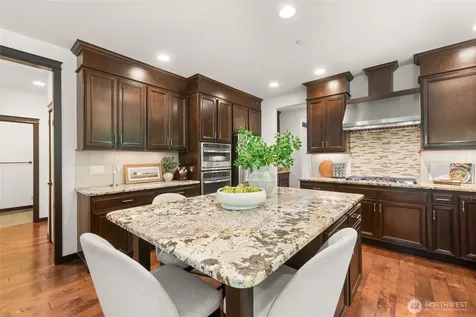19503 204th Avenue NE Woodinville WA 98077