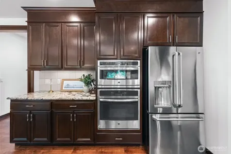 19503 204th Avenue NE Woodinville WA 98077
