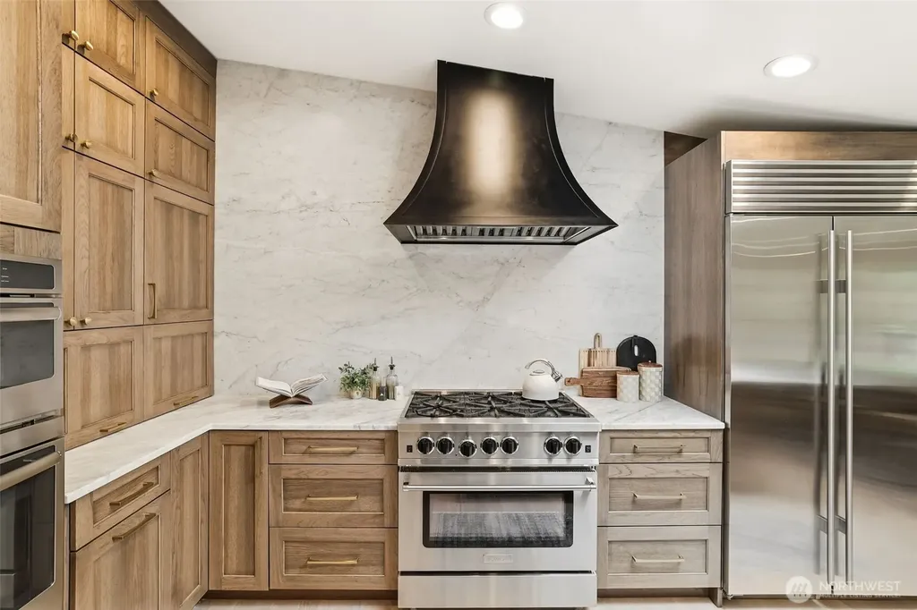2506 159th Avenue SE Bellevue WA 98008