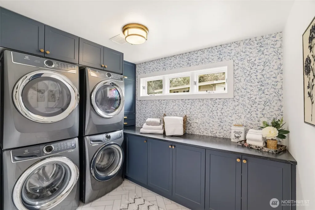 2506 159th Avenue SE Bellevue WA 98008