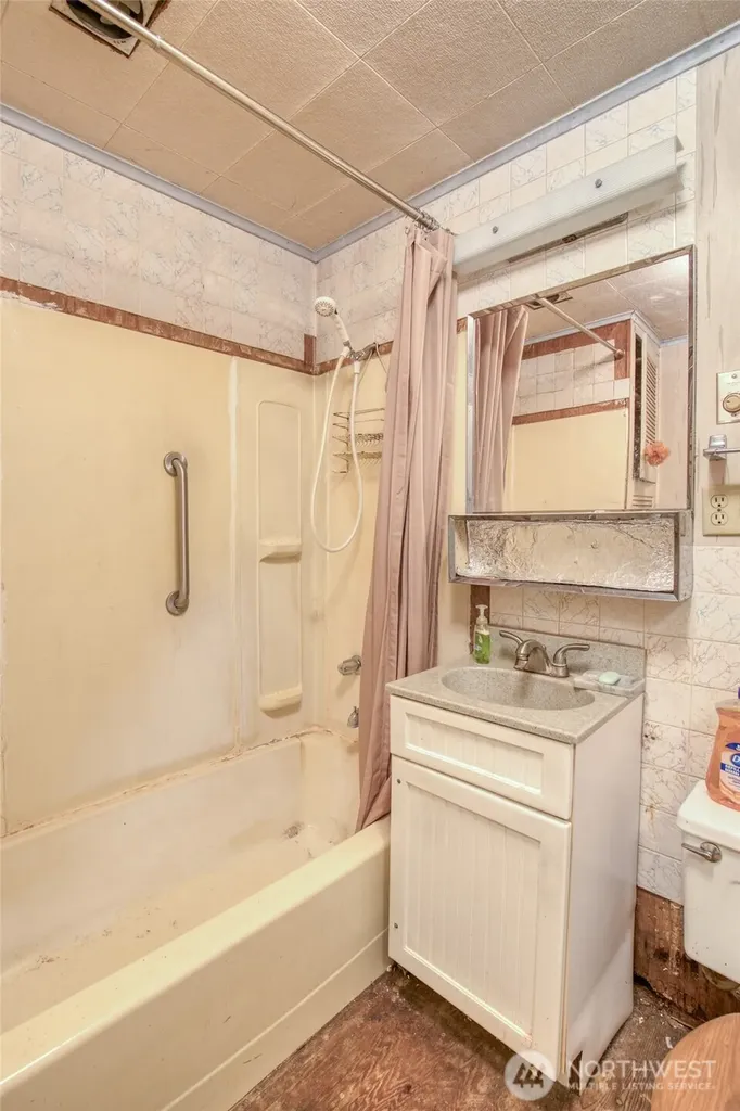 314 E Schley Street Aberdeen WA 98520