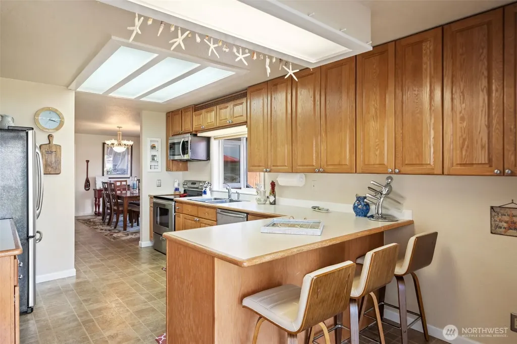 41 NE Sundstrom Road Belfair WA 98528