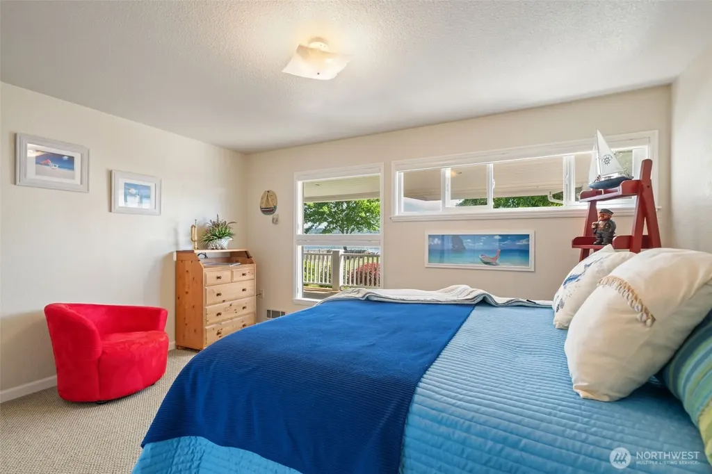41 NE Sundstrom Road Belfair WA 98528