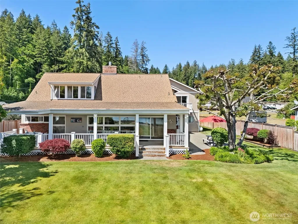 41 NE Sundstrom Road Belfair WA 98528