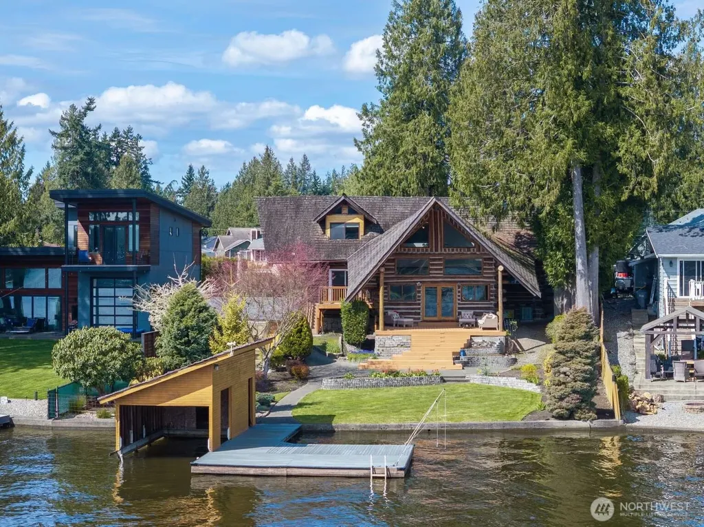 6358 S Island Drive Bonney Lake WA 98391