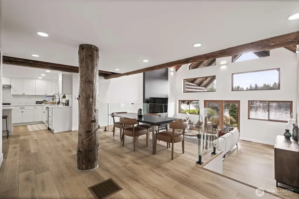 6358 S Island Drive Bonney Lake WA 98391