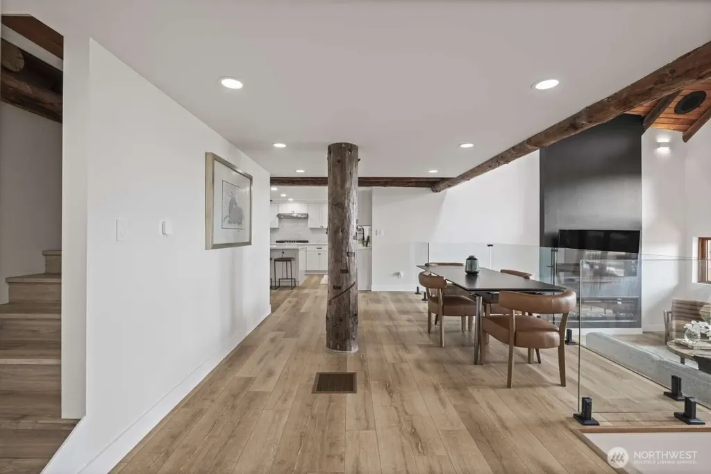 6358 S Island Drive Bonney Lake WA 98391