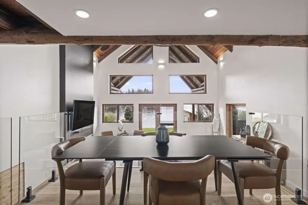 6358 S Island Drive Bonney Lake WA 98391
