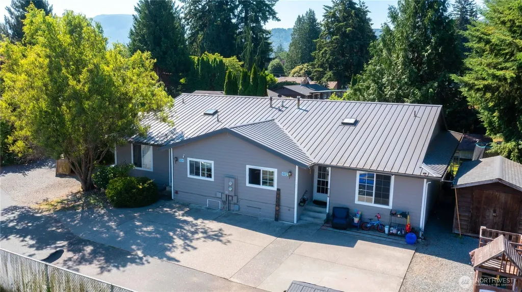 602 Redwood Lane Sedro Woolley WA 98284
