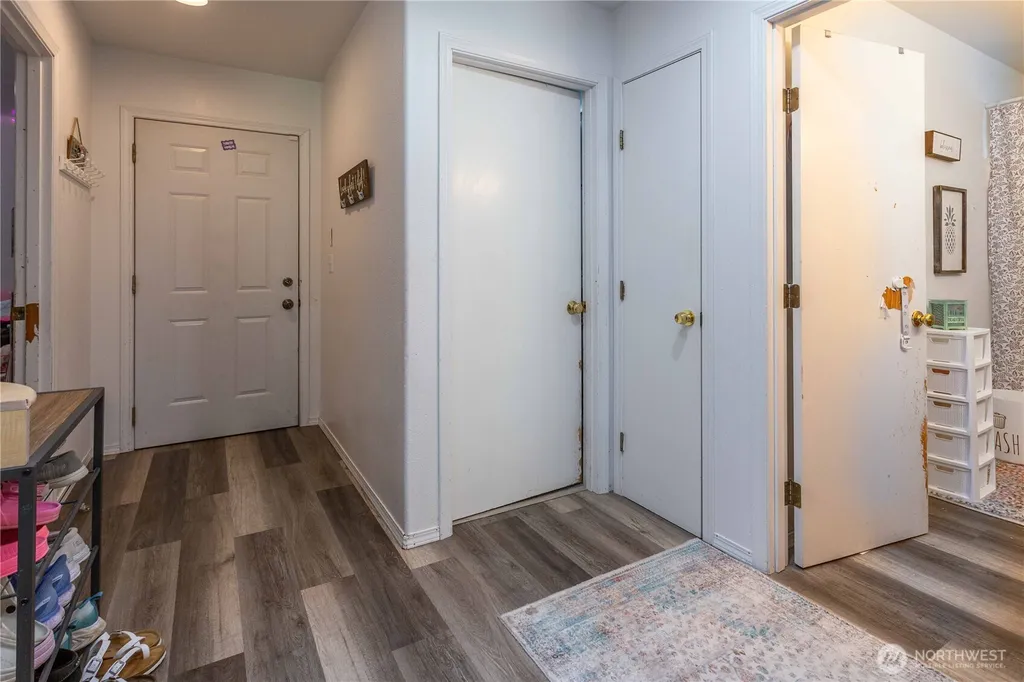 602 Redwood Lane Sedro Woolley WA 98284