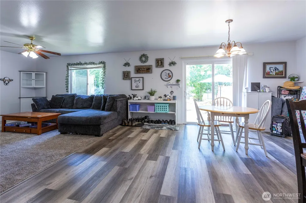602 Redwood Lane Sedro Woolley WA 98284