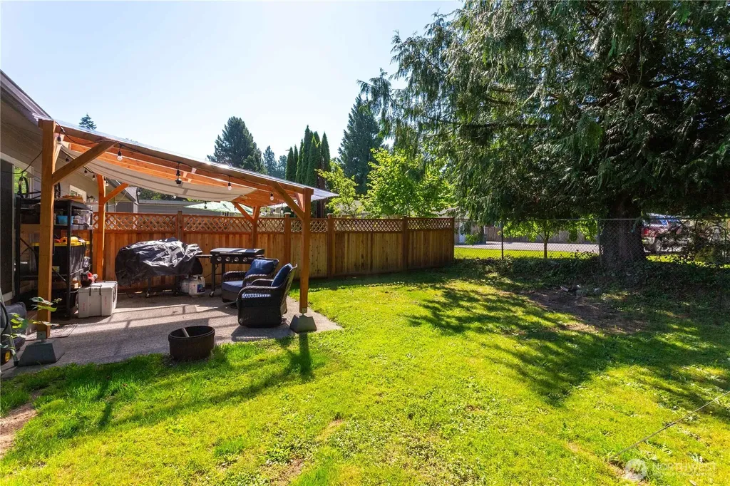 602 Redwood Lane Sedro Woolley WA 98284