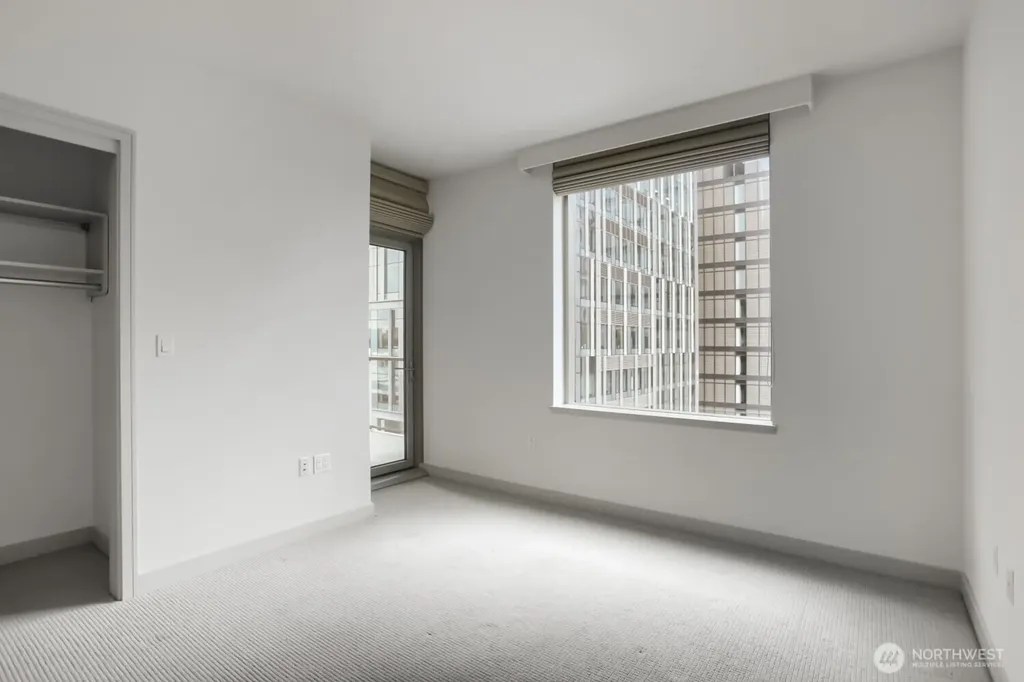 10650 NE 9th Place Bellevue WA 98004