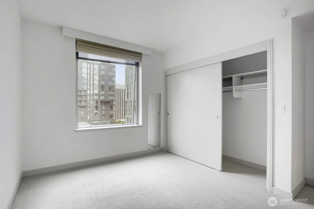 10650 NE 9th Place Bellevue WA 98004