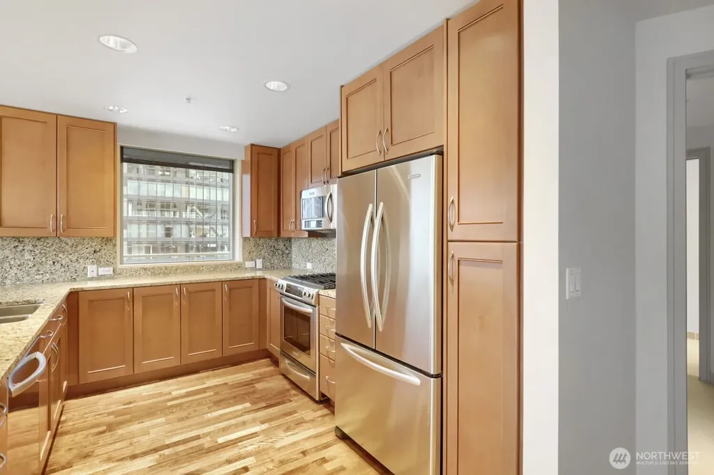10650 NE 9th Place Bellevue WA 98004