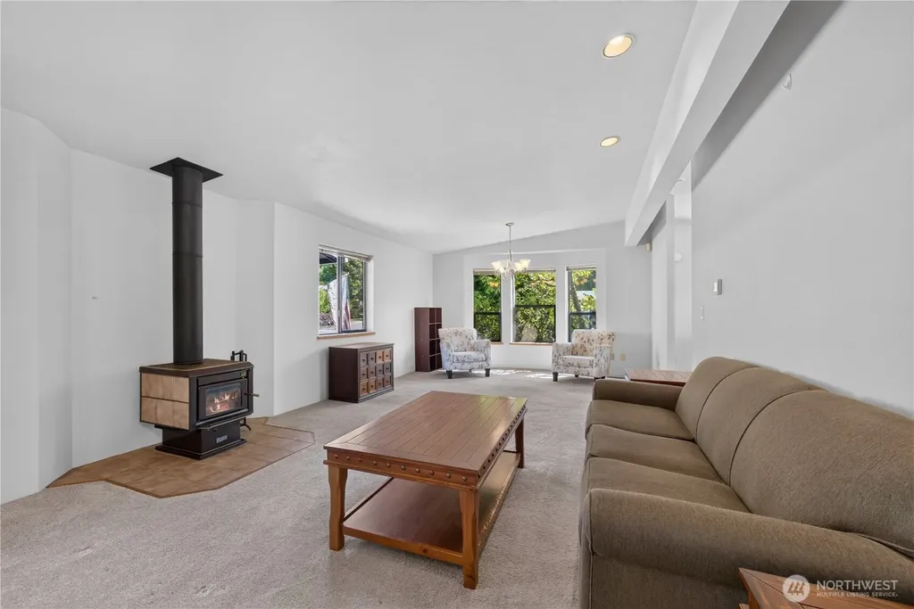 24030 10th Place W Bothell WA 98021