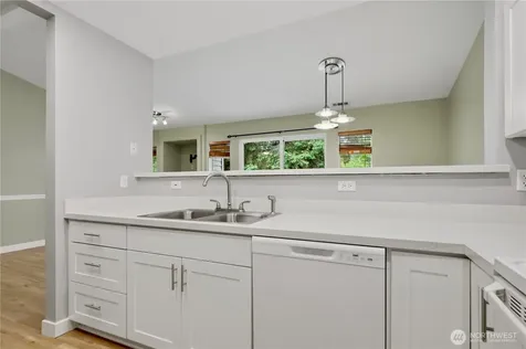 25235 SE Klahanie Boulevard Sammamish WA 98029